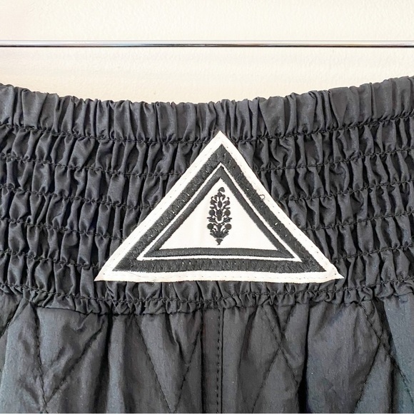 FREE PEOPLE Movement Black Discover Quilted Athletic Shorts NWT Boxing Inspired - Picture 8 of 11